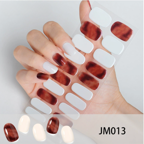 Bonne Figure™ – Ongles Press-On / Gel UV (20 pièces)